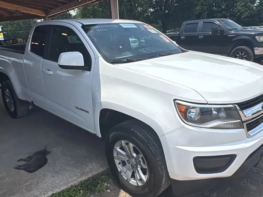 2018 Chevrolet Colorado LT photo 1