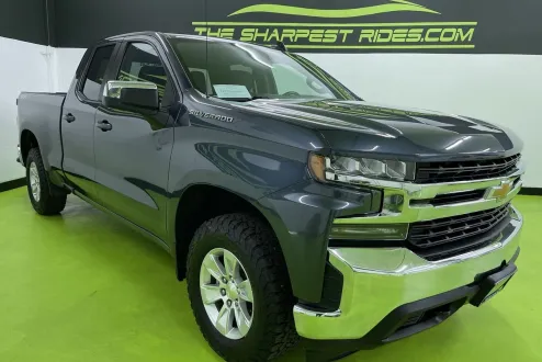2021 Chevrolet Silverado 1500 LT photo 2