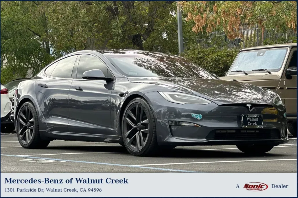 2021 Tesla Model S Plaid AWD photo 1