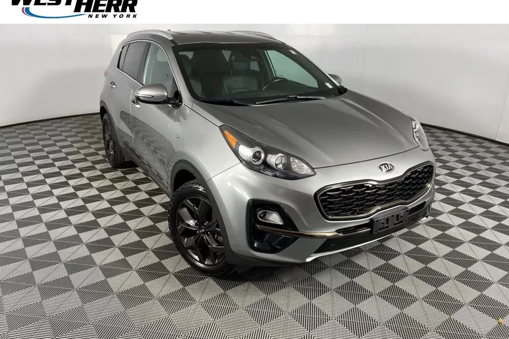 2020 Kia Sportage S photo 1