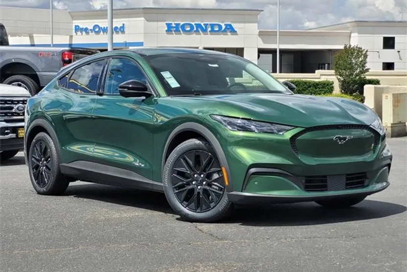 2025 Ford Mustang Mach-E Select photo 1