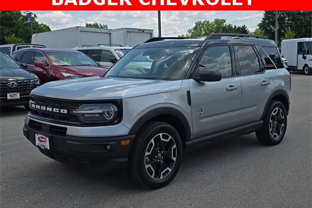 2021 Ford Bronco Sport Outer Banks photo 1