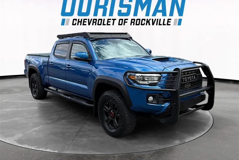 2018 Toyota Tacoma TRD Sport V6 photo 1