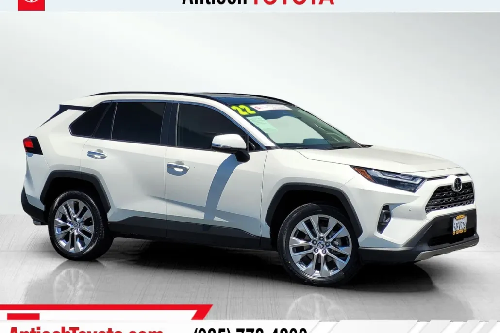 2022 Toyota RAV4 Limited photo 1