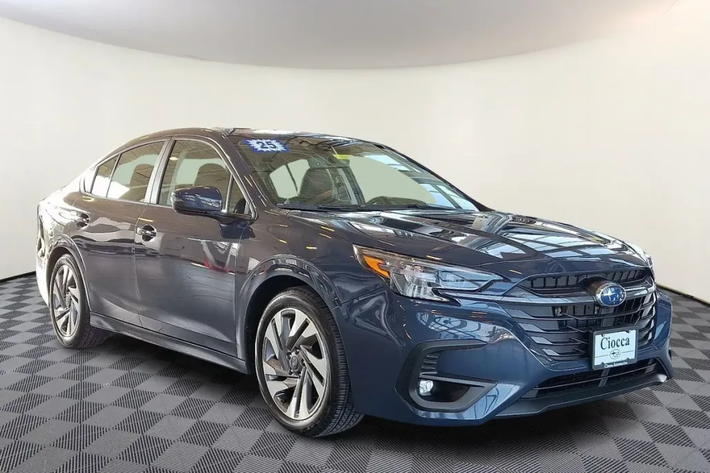 2025 Subaru Legacy Limited photo 1