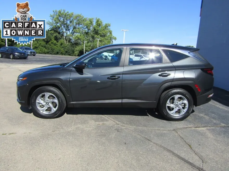 2024 Hyundai Tucson SE photo 1