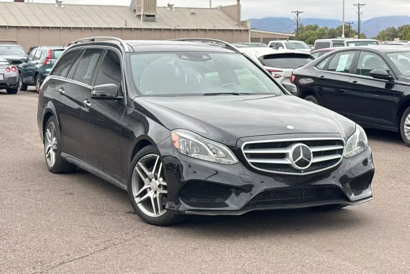2016 Mercedes Benz E 350 4MATIC photo 1