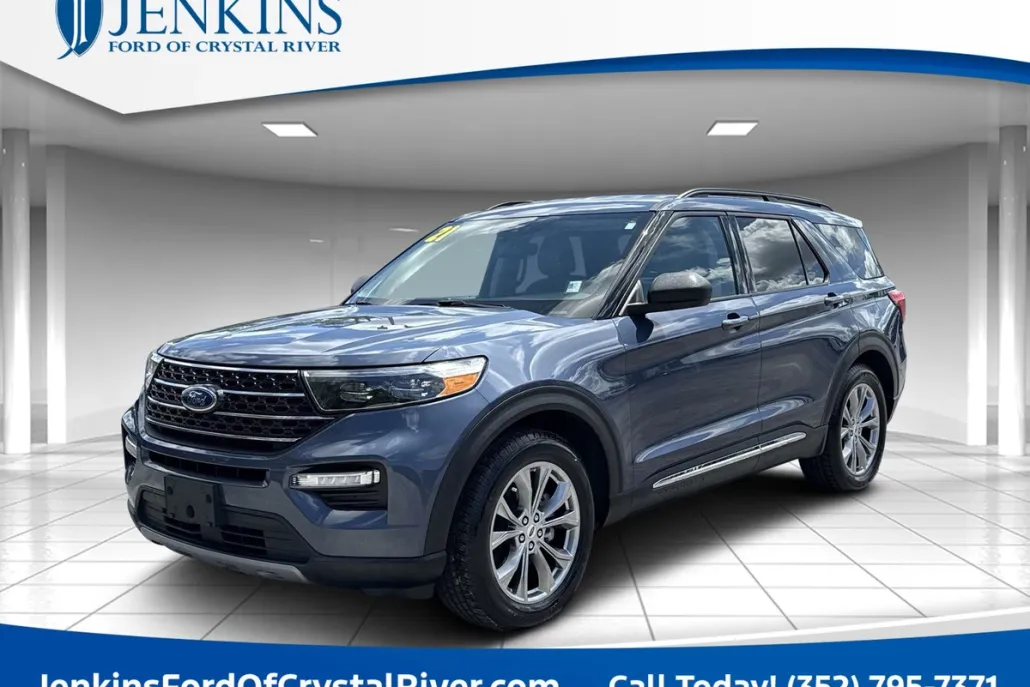 2021 Ford Explorer XLT photo 1
