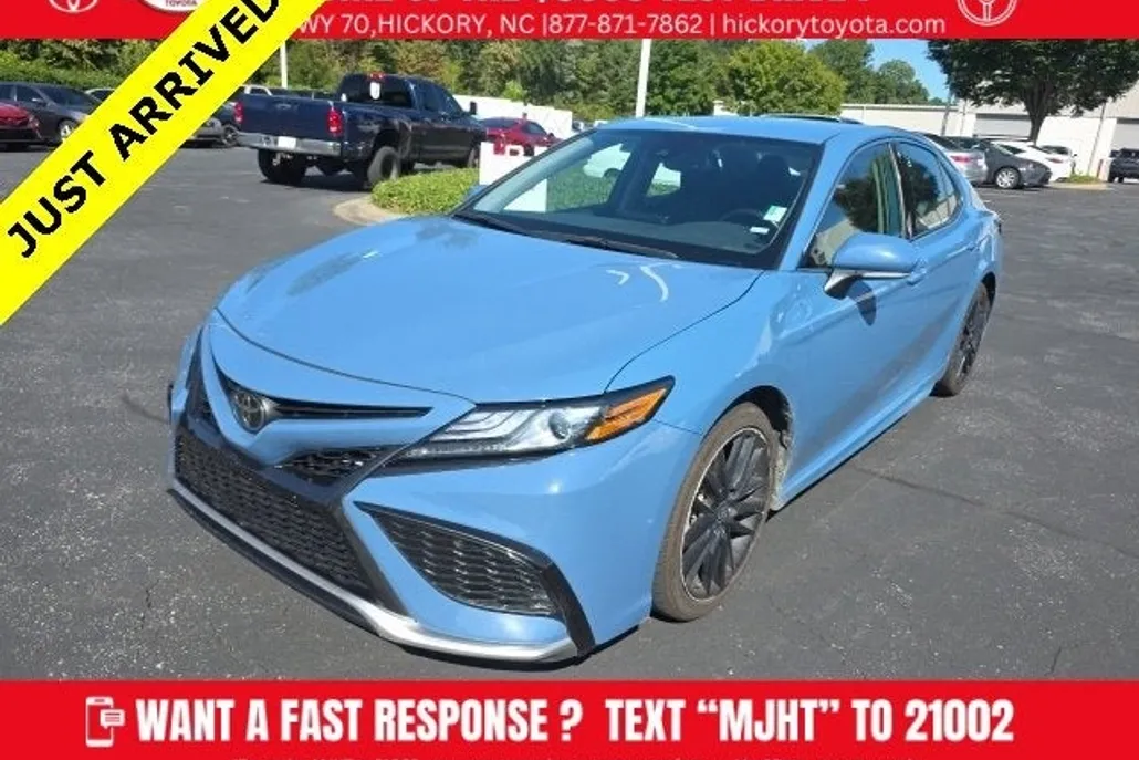 2023 Toyota Camry XSE photo 1