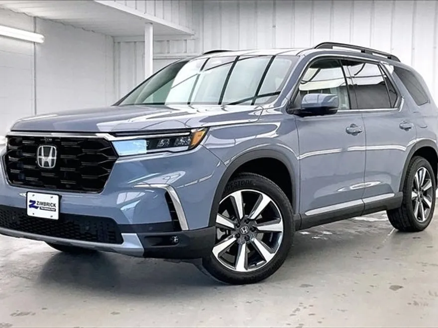2025 Honda Pilot Elite photo 1