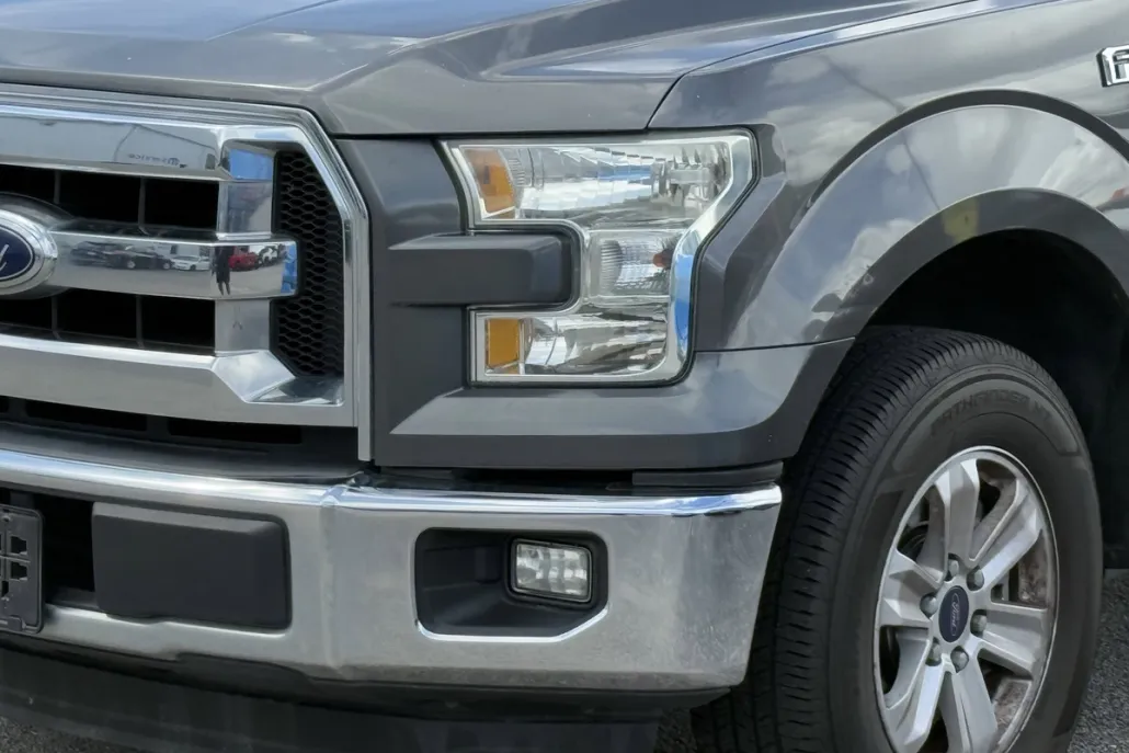 2016 Ford F-150 XLT photo 1