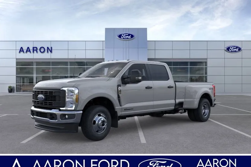 2025 Ford F-350 photo 1