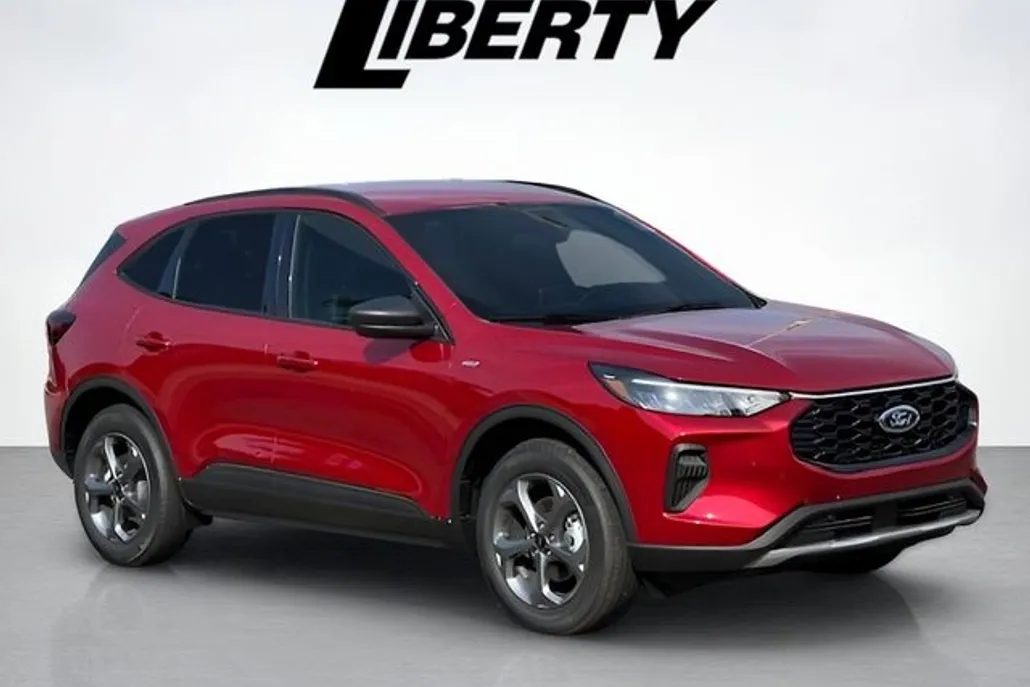 2025 Ford Escape ST-Line photo 1