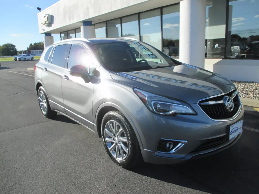 2020 Buick Envision Essence photo 1