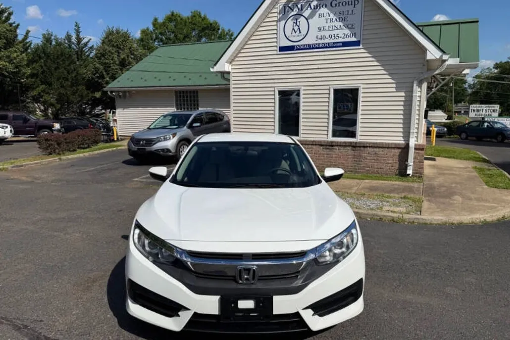 2018 Honda Civic LX photo 1