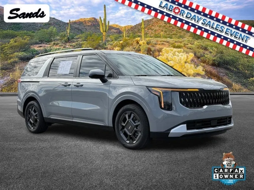 2025 Kia Carnival EX photo 1