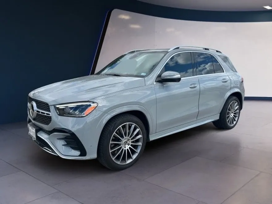 2024 Mercedes Benz GLE 450 4MATIC photo 1