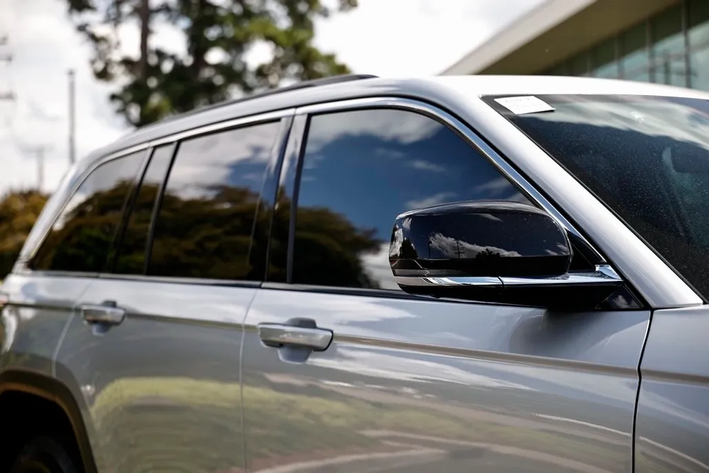 2025 Jeep Grand Cherokee Limited photo 1