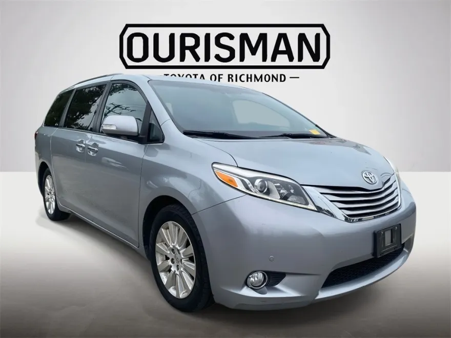 2016 Toyota Sienna Limited Premium photo 1