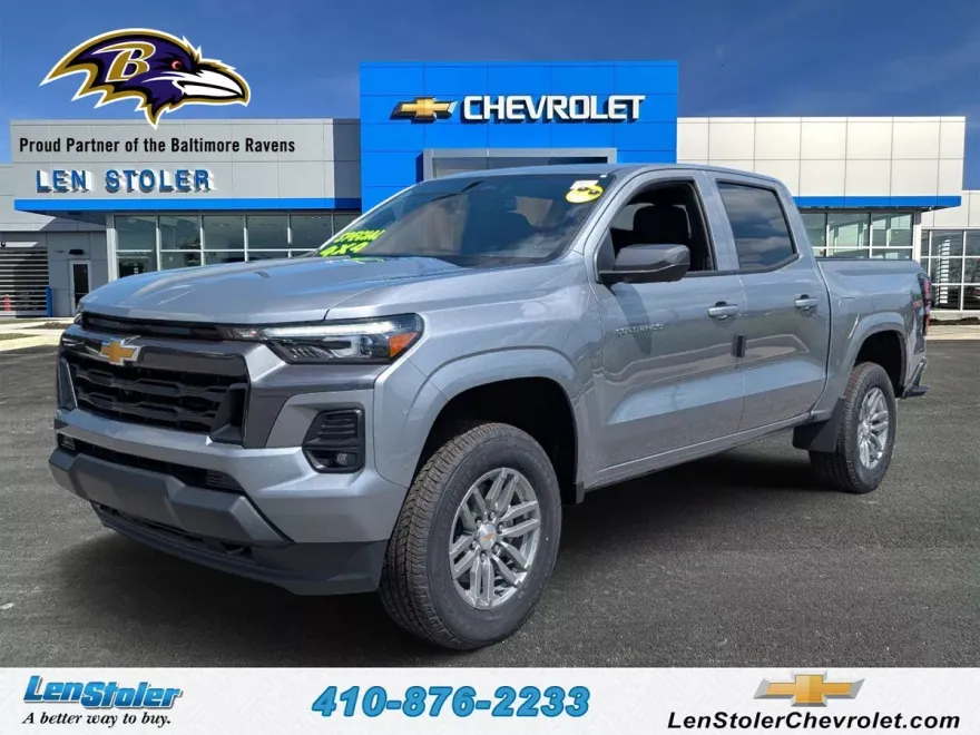 2025 Chevrolet Colorado Work Truck LT photo 1