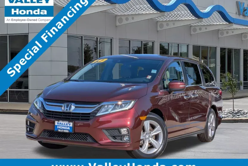 2019 Honda Odyssey EX photo 1