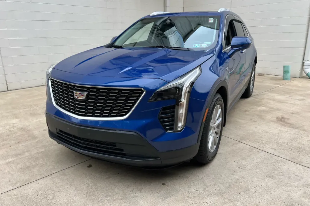 2021 Cadillac XT4 Luxury photo 1