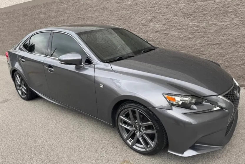 2015 Lexus IS 250 F SPORT photo 1