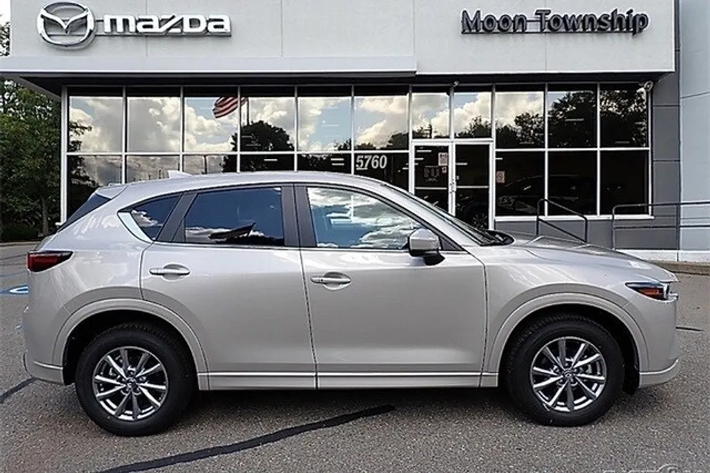 2025 Mazda CX-5 2.5 S Preferred photo 1