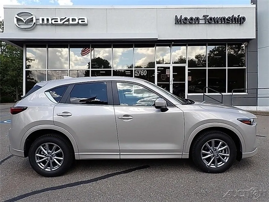 2025 Mazda CX-5 2.5 S Preferred photo 1