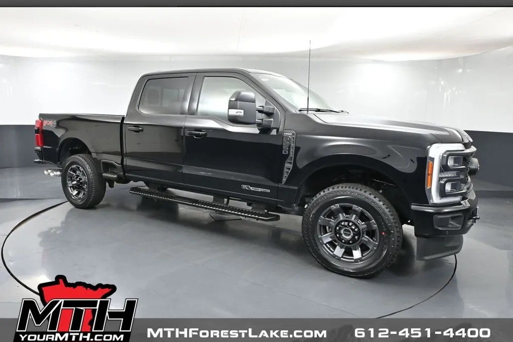 2023 Ford F-250 photo 1