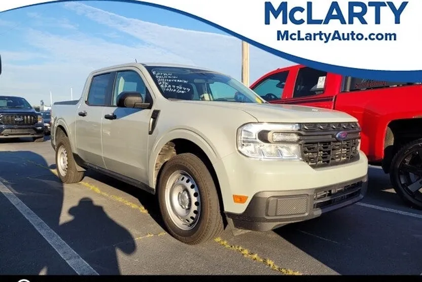 2024 Ford Maverick XL photo 1