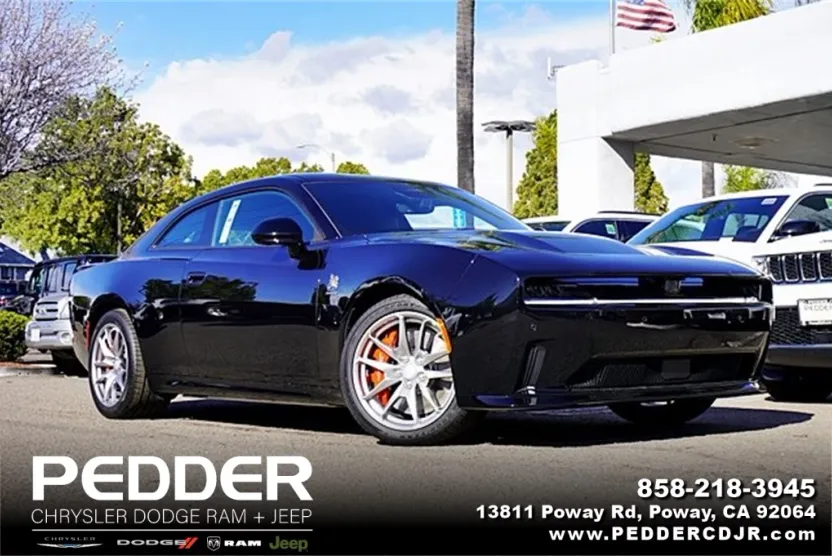 2025 Dodge Charger R/T Scat Pack photo 1