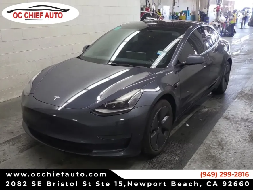 2023 Tesla Model 3 photo 1