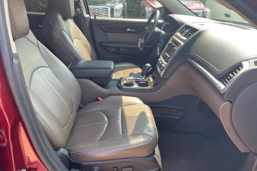 2015 Gmc Acadia SLT photo 1