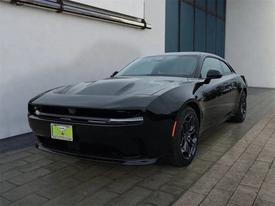 2025 Dodge Charger Daytona R/T AWD photo 1
