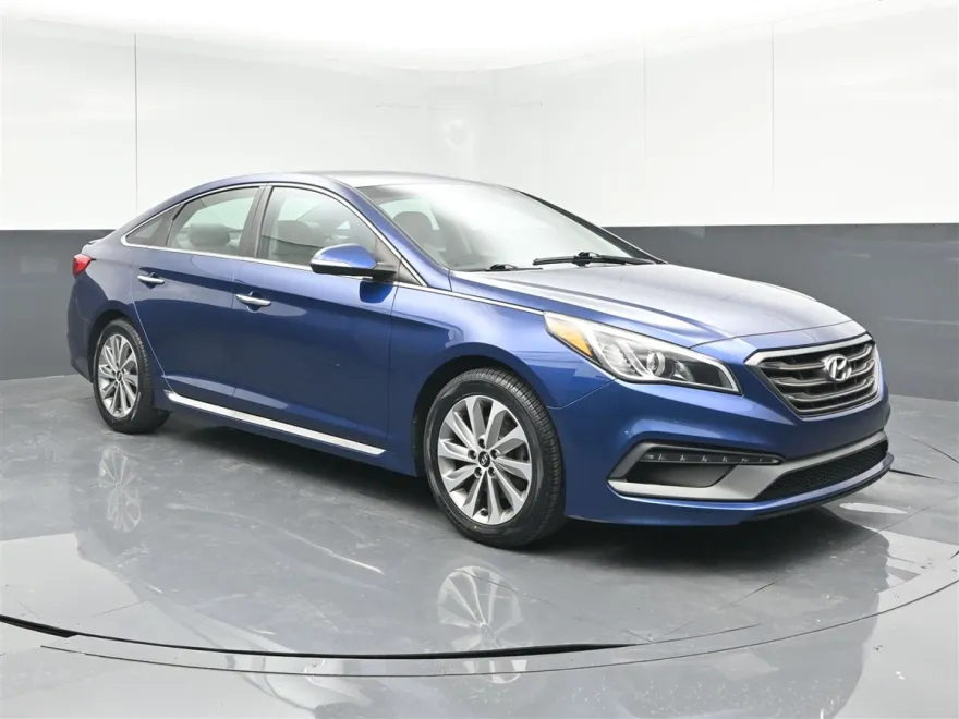 2017 Hyundai Sonata Sport photo 1