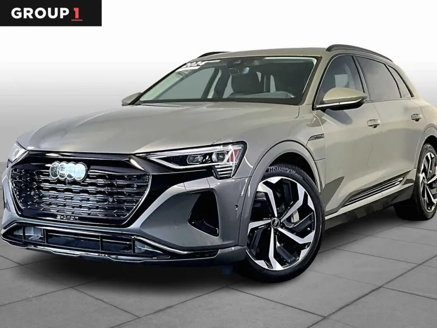 2024 Audi Q8 E-tron Premium Plus photo 1