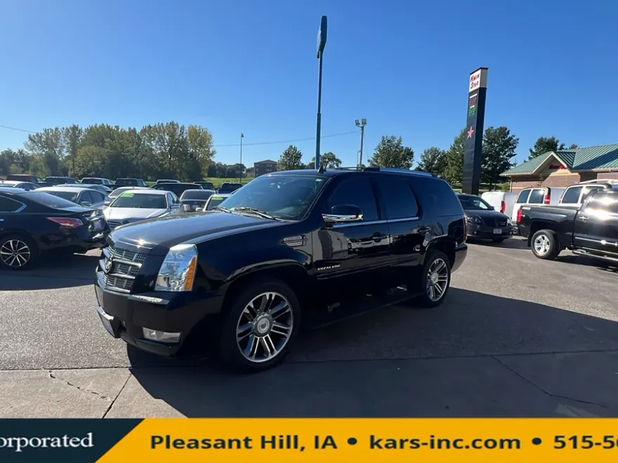 2012 Cadillac Escalade Premium photo 1