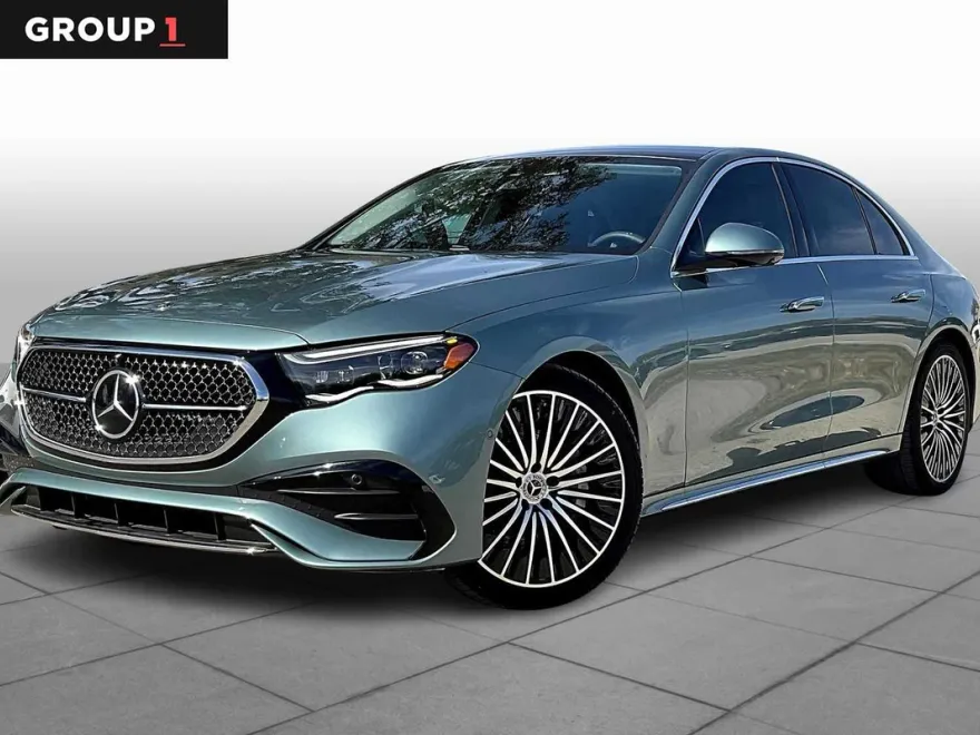 2025 Mercedes Benz E 450 4MATIC Sedan photo 1