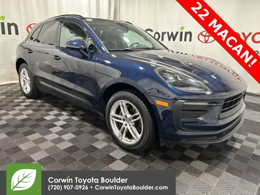 2022 Porsche Macan Base photo 1