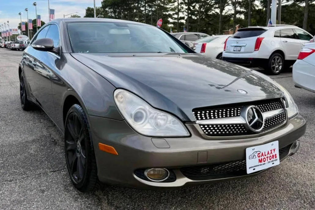 2008 Mercedes Benz CLS 550 photo 1