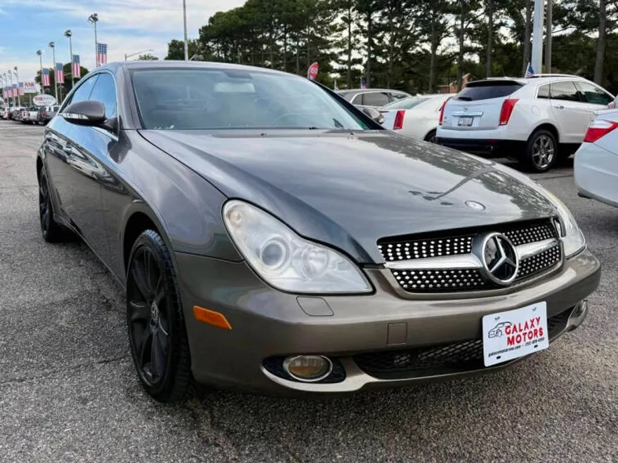 2008 Mercedes Benz CLS 550 photo 1