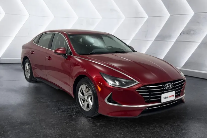 2023 Hyundai Sonata SE photo 1