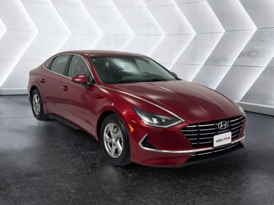 2023 Hyundai Sonata SE photo 1
