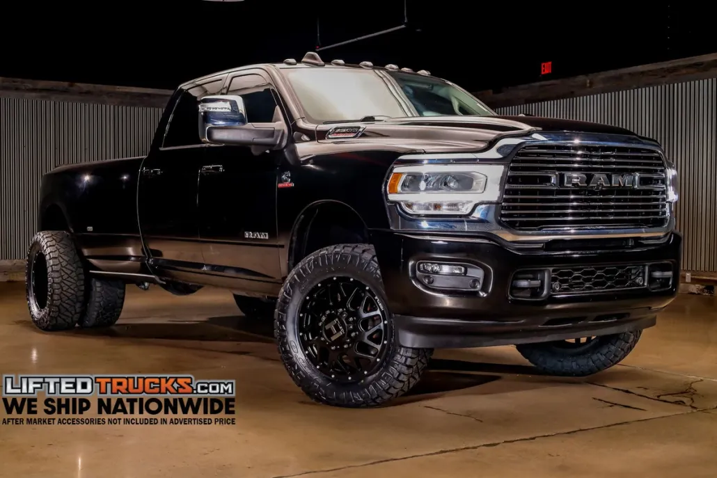 2024 Ram 3500 Laramie photo 1