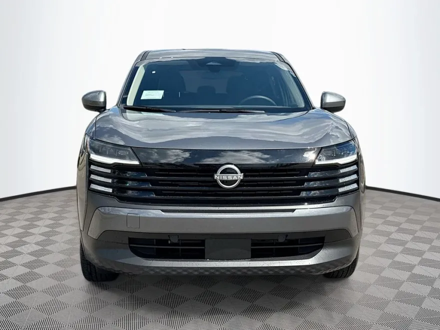 2025 Nissan Kicks SV photo 1