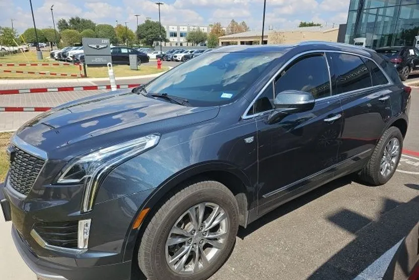 2020 Cadillac XT5 Premium Luxury photo 1