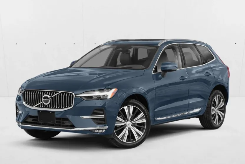 2022 Volvo XC60 B5 Momentum photo 1