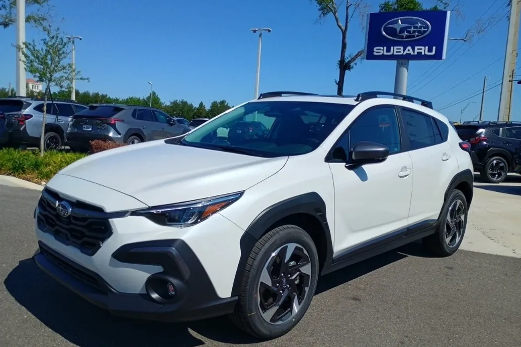 2025 Subaru Crosstrek Limited photo 1
