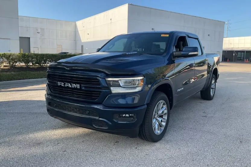 2022 Ram 1500 Laramie photo 1